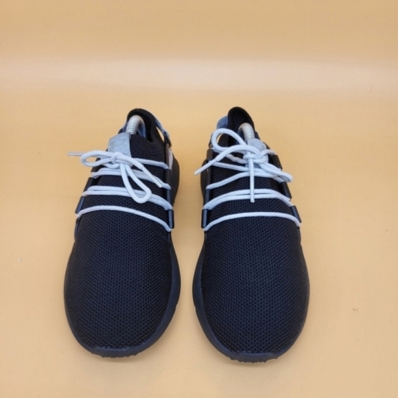 Under Armour Women's Training Shoe Size 7 - Picture 2 of 7